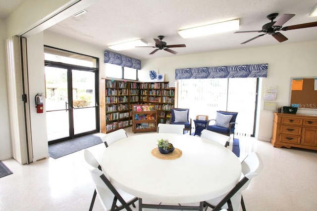 6504 Heritage Ln Unit 99, Bradenton, FL 34209 - dining area with ceiling fan and light flooring