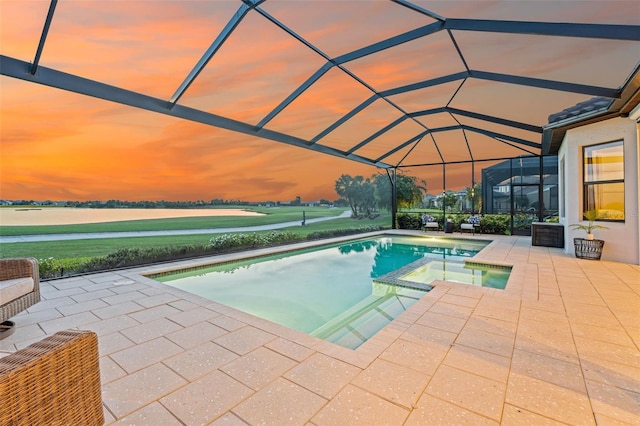 3968 Santa Caterina Blvd, Bradenton, FL 34211 - view of swimming pool with a patio, a pool with connected hot tub, and glass enclosure