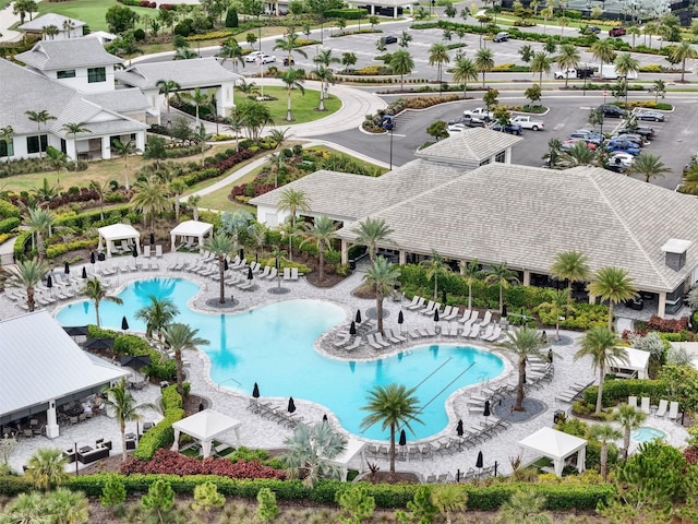 3968 Santa Caterina Blvd, Bradenton, FL 34211 - view of community pool