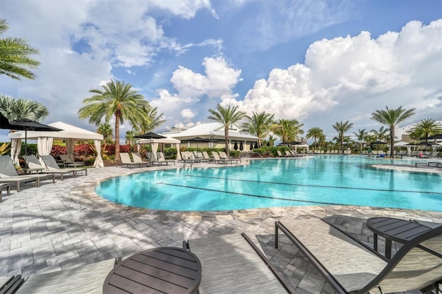 3968 Santa Caterina Blvd, Bradenton, FL 34211 - community pool with a patio area and a gazebo
