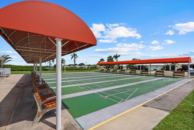 4309 Chinaberry Cir, Bradenton, FL 34208 - view of home's community with shuffleboard