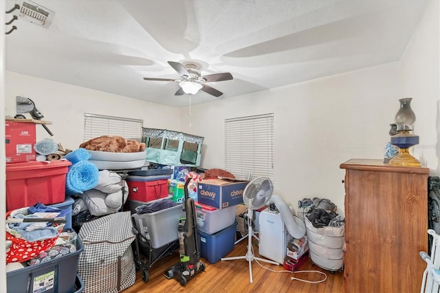 401 N Jefferson Ave, Sarasota, FL 34237 - bedroom featuring wood finished floors and ceiling fan