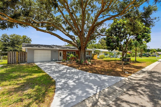 528 Manor Dr, Dunedin, FL 34698 - photo 2