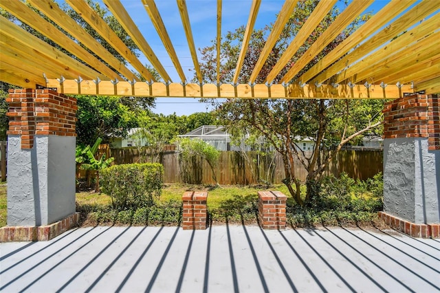 528 Manor Dr, Dunedin, FL 34698 - photo 45