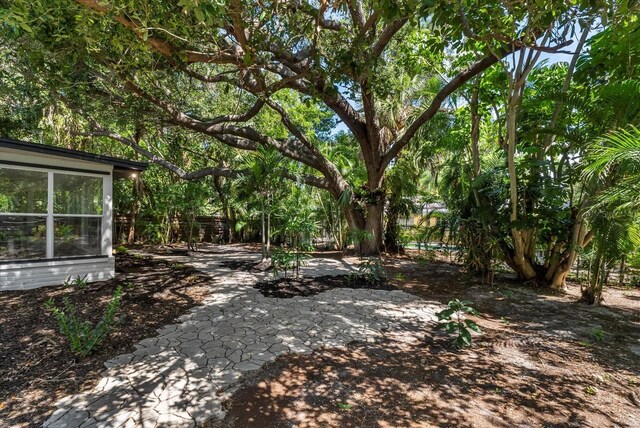 1857 Siesta Dr, Sarasota, FL 34239 - photo 23