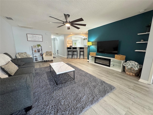 2122 Pleasure Run Dr, Ruskin, FL 33570 - photo 8