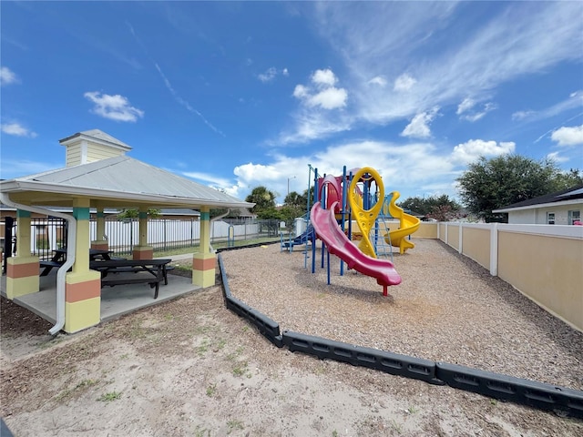 2122 Pleasure Run Dr, Ruskin, FL 33570 - photo 23