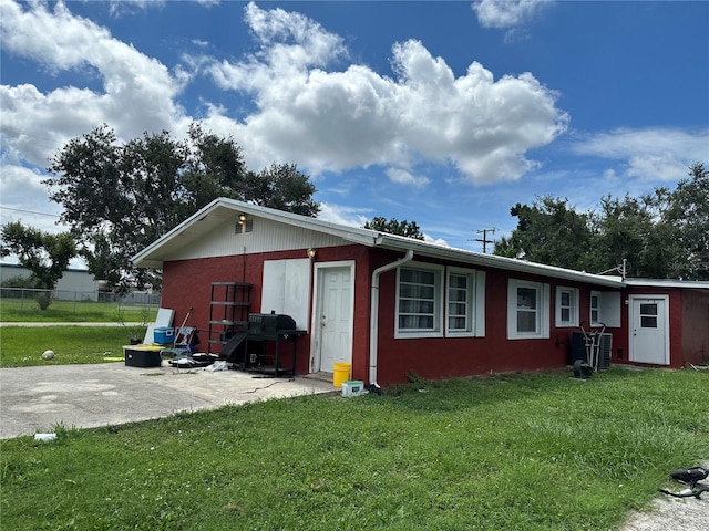 1105 17th Ave W, Palmetto, FL 34221 - photo 3