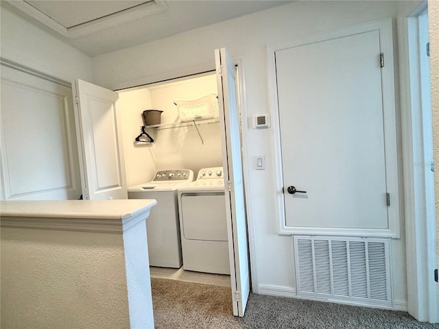 6253 Whetstone Ct, Palmetto, FL 34221 - laundry area featuring washing machine and dryer and light colored carpet