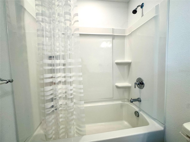 6253 Whetstone Ct, Palmetto, FL 34221 - bathroom with shower / bath combo and toilet