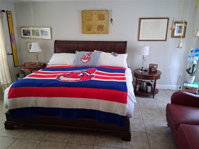 2411 Quail Ct, Bradenton, FL 34209 - bedroom with tile patterned flooring and baseboards