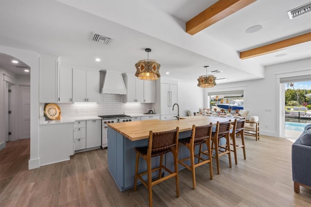 605 Ivanhoe Ln, Holmes Beach, FL 34217 - photo 9