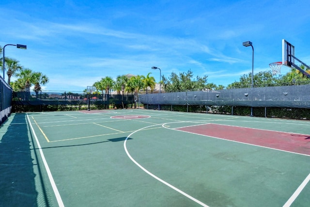 1251 Burgos Dr Unit 303, Sarasota, FL 34238 - view of basketball court featuring community basketball court