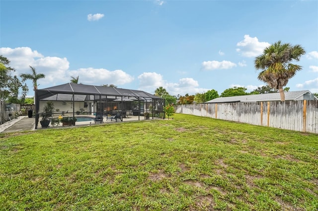 6002 34th Ave W, Bradenton, FL 34209 - fenced backyard with an outdoor pool, a patio area, and a lanai