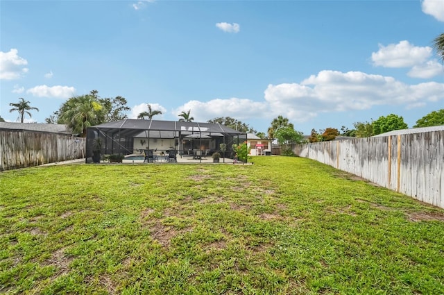 6002 34th Ave W, Bradenton, FL 34209 - fenced backyard with a lanai, a patio, and a pool