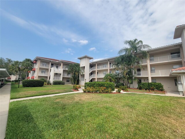 6507 Stone River Rd Unit 302, Bradenton, FL 34203 - view of building exterior
