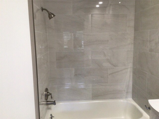 5178 Lake Village Dr Unit 86, Sarasota, FL 34235 - photo 4