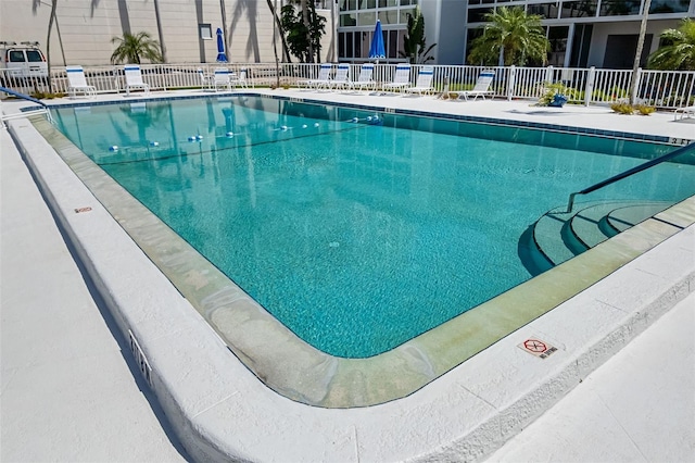 2110 Benjamin Franklin Dr Unit 301, Sarasota, FL 34236 - view of community pool