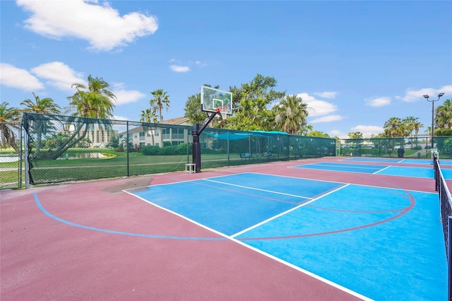 2417 Fairway Oaks Dr Unit 22, Palmetto, FL 34221 - view of basketball court with community basketball court