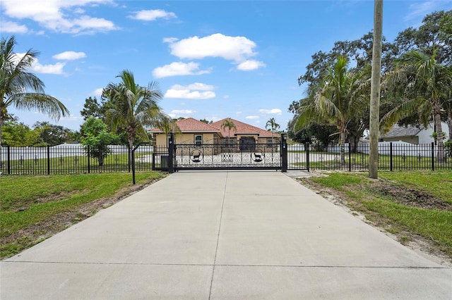 5714 38th Ave E, Bradenton, FL 34208 - view of gate