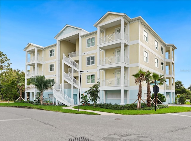 7611 34th Ave W Unit 301, Bradenton, FL 34209 - view of apartment building / complex