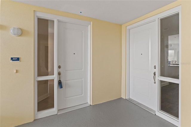 7611 34th Ave W Unit 301, Bradenton, FL 34209 - property entrance