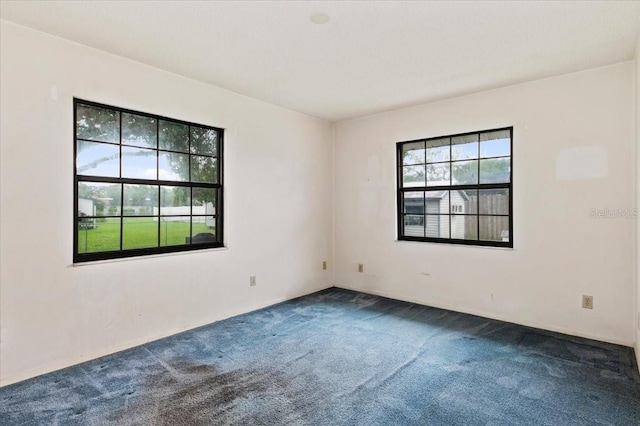 2708 Wilkinson Rd, Sarasota, FL 34231 - unfurnished room featuring carpet floors