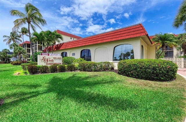 915 Beach Rd Unit 321, Sarasota, FL 34242 - photo 1