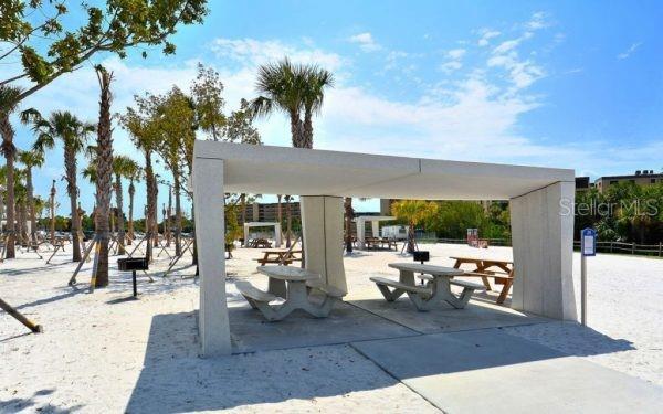 915 Beach Rd Unit 321, Sarasota, FL 34242 - photo 28