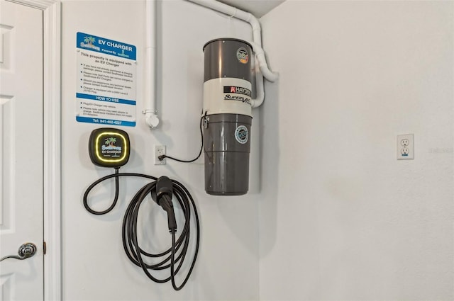 202 75th St, Holmes Beach, FL 34217 - detailed view of a central vacuum unit