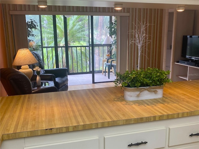 425 30th Ave W Unit C211, Bradenton, FL 34205 - photo 9