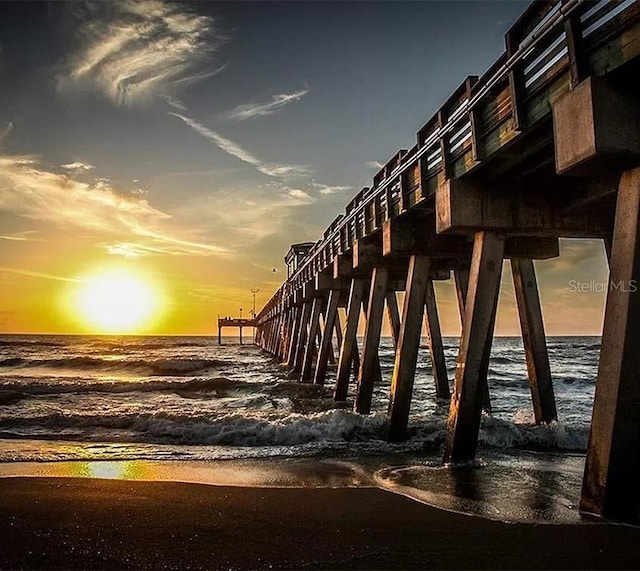 1150 Tarpon Center Dr Unit 1-C # 103, Venice, FL 34285 - view of community with view of water and beach and a pier