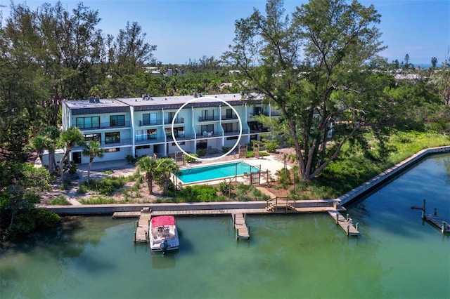 490 N Shore Rd Unit 6, Longboat Key, FL 34228 - photo 2