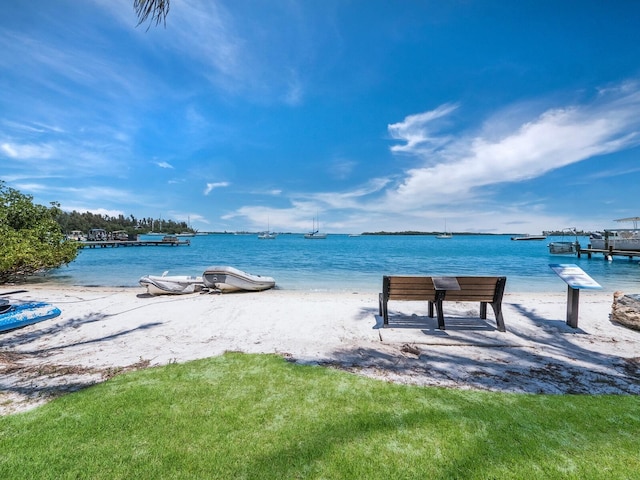 490 N Shore Rd Unit 6, Longboat Key, FL 34228 - photo 58