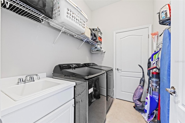 4654 Claremont Park Dr, Bradenton, FL 34211 - washroom with washing machine and dryer and light tile patterned floors