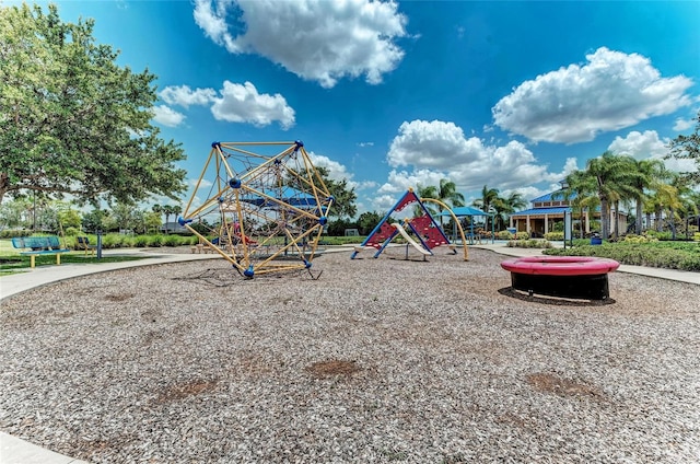 4654 Claremont Park Dr, Bradenton, FL 34211 - view of community play area