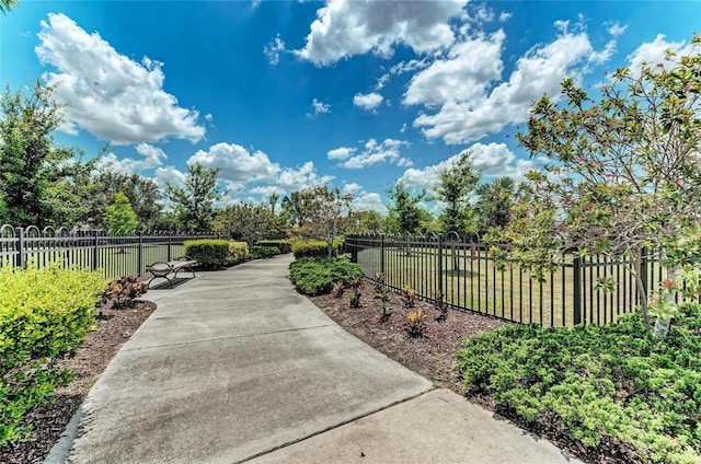 4654 Claremont Park Dr, Bradenton, FL 34211 - view of property's community