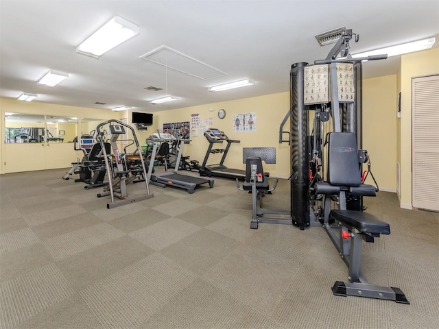 154 Inlets Blvd, Nokomis, FL 34275 - workout area featuring attic access and carpet flooring