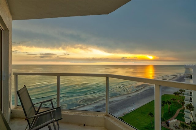 1000 Longboat Club Rd Unit 1105, Longboat Key, FL 34228 - balcony featuring a water view