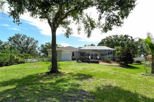 730 137th St NE, Bradenton, FL 34212 - view of yard with glass enclosure