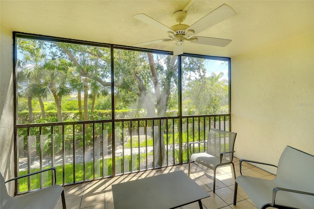 2039 Gulf Of Mexico Dr Unit G3-207, Longboat Key, FL 34228 - sunroom / solarium featuring a ceiling fan
