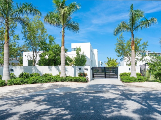 622 Bayshore Dr, Osprey, FL 34229 - photo 6