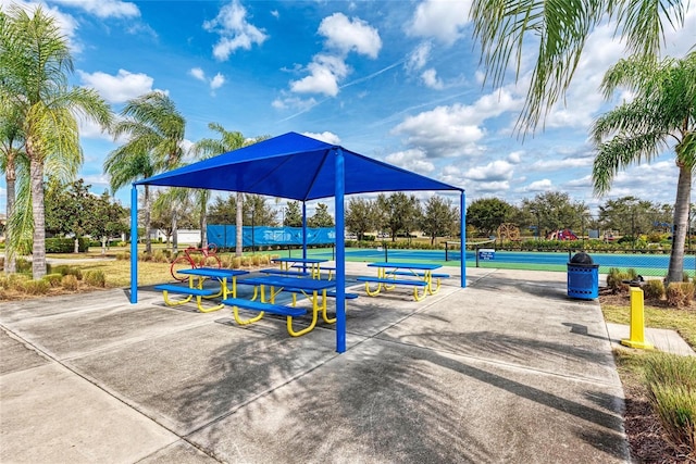 11431 Piedmont Park Xing, Bradenton, FL 34211 - view of community featuring a tennis court