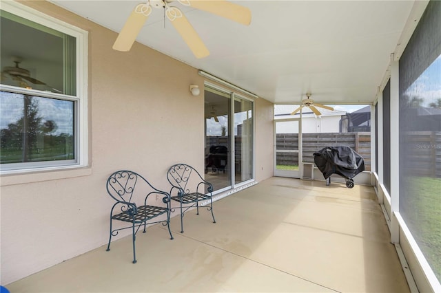9410 71st Ave E, Palmetto, FL 34221 - sunroom / solarium featuring a ceiling fan