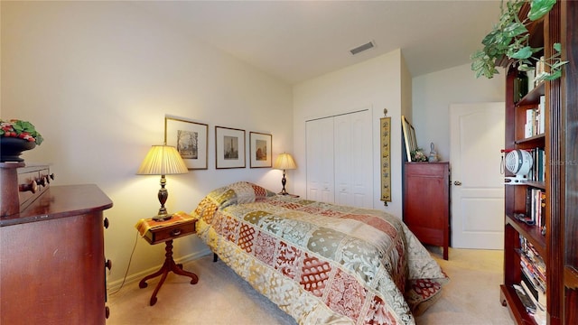 2819 47th St E, Palmetto, FL 34221 - bedroom with carpet flooring and a closet