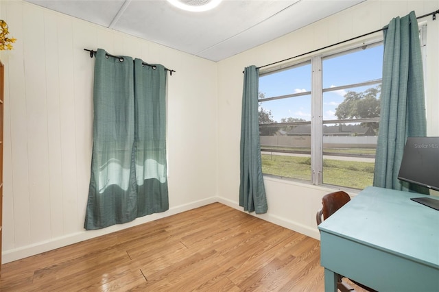 3020 51st Ave E, Bradenton, FL 34203 - office area with light wood finished floors and baseboards