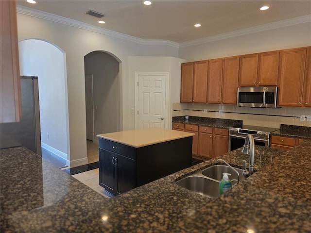 2705 Coastal Range Way, Lutz, FL 33559 - photo 8