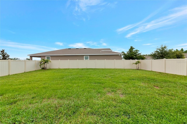 5134 Jackel Chase Dr, Wimauma, FL 33598 - view of fenced backyard