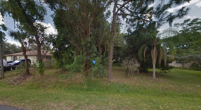319 Citrus Dr, Nokomis, FL 34275 - photo 2