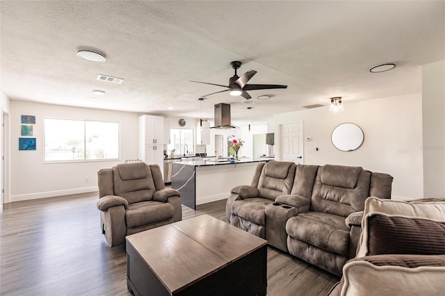 5913 Untermeyer Ct, North Fort Myers, FL 33903 - photo 9